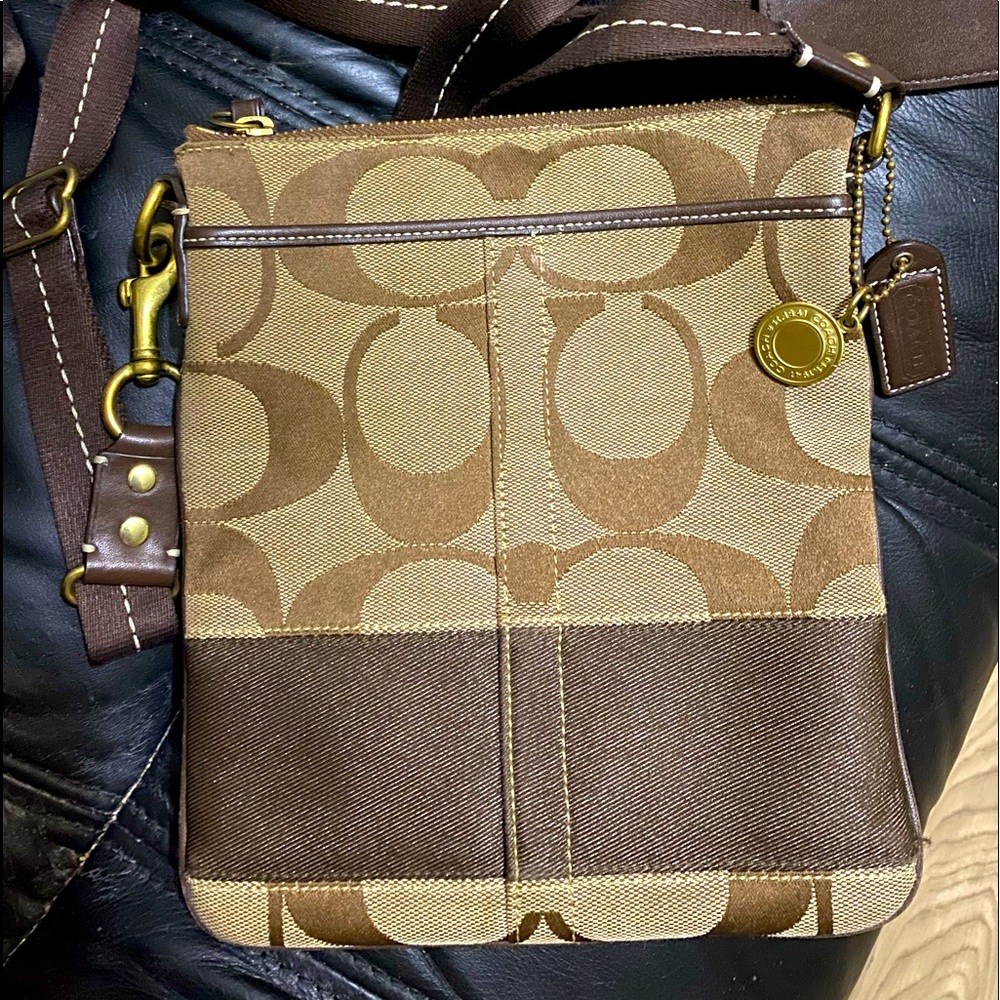 Coach purse never used